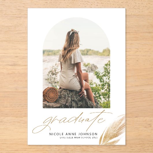 Boho金ゴールドグリッター羽毛白写真卒業 アクリル招待状 (正面)