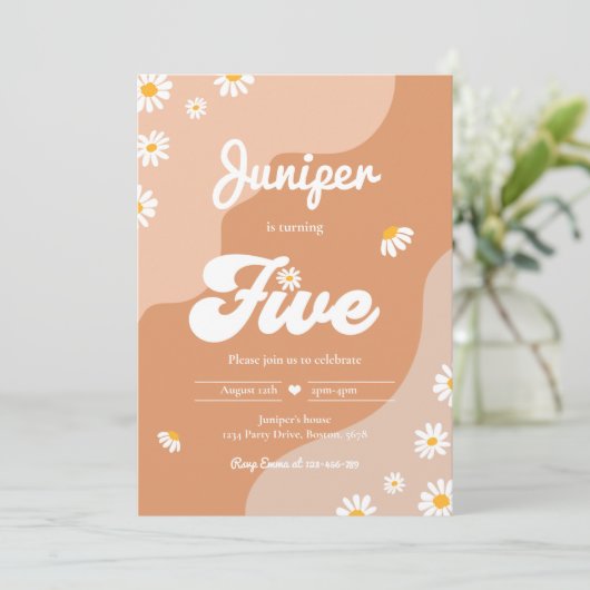 Boho 5th誕生日デイジーフローラGroovy 70sパーティー 招待状 (スタンド正面)