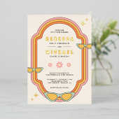 Boho 70sレトロカラフルGroovyフレ結婚ームの金ゴールド 箔招待状 (立ち正面)