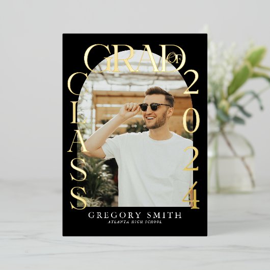 Boho Archモダン写真卒業発表 箔招待状 (立ち正面)