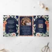Boho Arch自然フローラネイビーブルーQRコード結婚ズ 三つ折り招待状 (内部)
