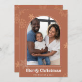 Boho Arch Christmas terracotta雪片フォト 招待状 (正面/裏面)