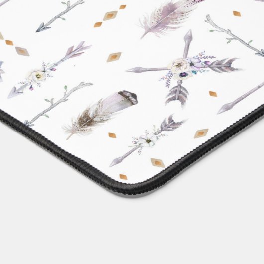 Boho Arrow & Feather Pattern デスクマット (コーナー)