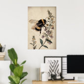 Boho Bee In Purple Flower Print, Moody Bumblebee ポスター (ホームオフィス)