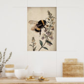 Boho Bee In Purple Flower Print, Moody Bumblebee ポスター (キッチン)