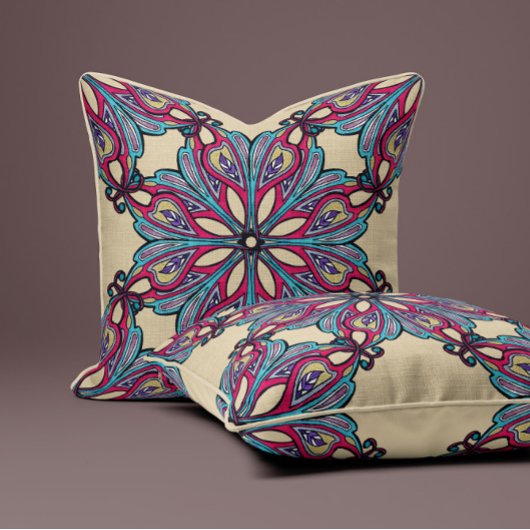 Boho Bloom in Soft Cream クッション