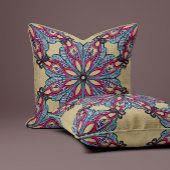 Boho Bloom in Warm Gold クッション