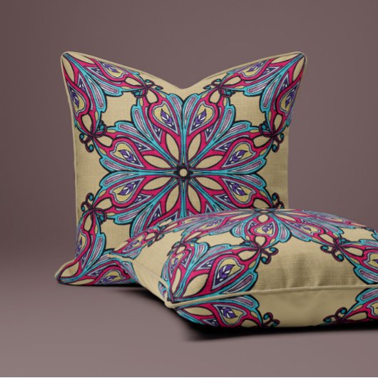 Boho Bloom in Warm Gold クッション