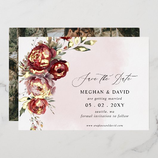 Boho Burgundyエレガント赤面フローラ写真 箔招待状 (正面/裏面)