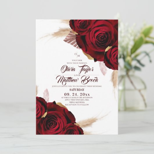  Boho Burgundy Roses Pampas Grass Wedding 招待状 (スタンド正面)