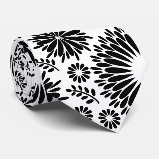 Boho Chic Black White Folk Flowers and Starburst  ネクタイ (ロール)