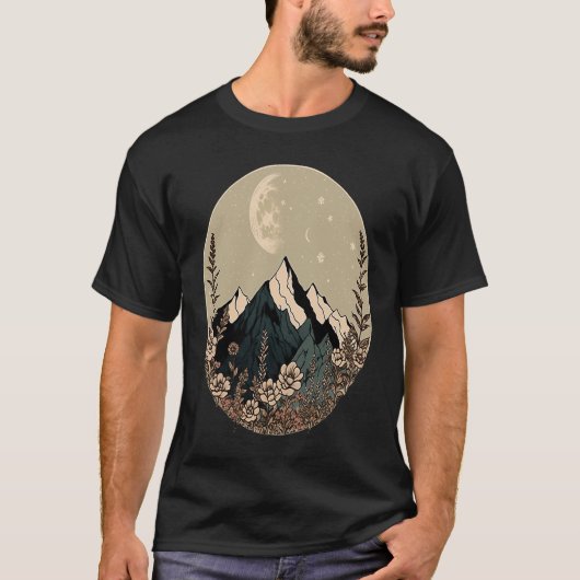 Boho Chic Floral Moon Mountain Tシャツ (正面)