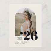Boho Class of 2025 Arch写真卒業 インビテーションポストカード (正面)