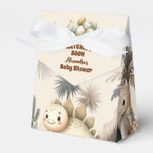 Boho Cute Hatching近日恐竜の赤ちゃんシャワー フェイバーボックス (正面サイド)