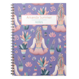 Boho Design- Frau mit Dreadlocks- Meditation- OM ノートブック
