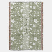 Boho Floral Wildflowers Sage Green Personalized スローブランケット (正面縦)
