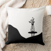 Boho Flower pot on table クッション (ブランケット)