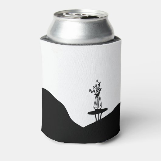 Boho flower pot on table 缶クーラー (缶裏面)