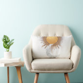 Boho Gold Sun Moon Celestial Throw Pillow ランバークッション (椅子)