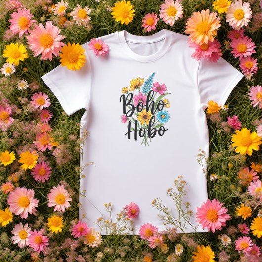 Boho Hobo flower bouquet design Tシャツ