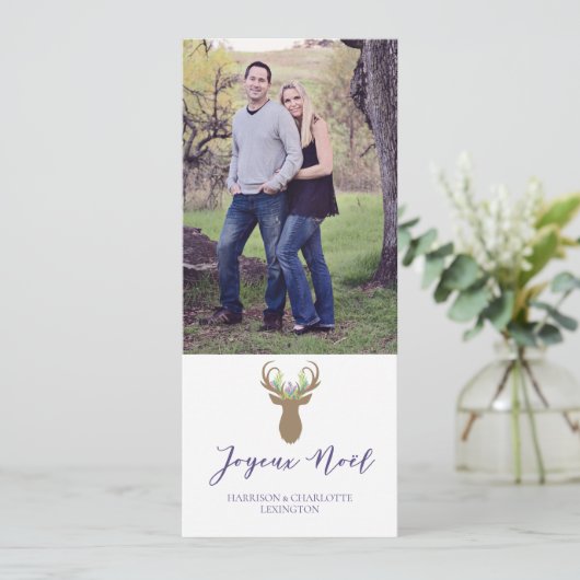 Boho Joy Christmasトナカイタイポグラフィ写真 シーズンカード (スタンド正面)