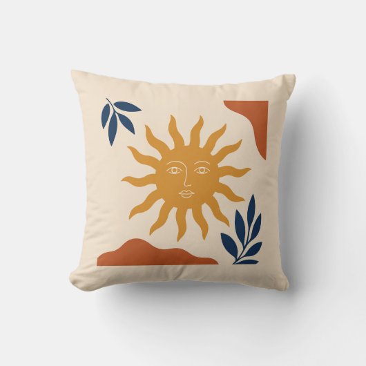 Boho Mystical Celestial Sun Face Cushion クッション (正面)