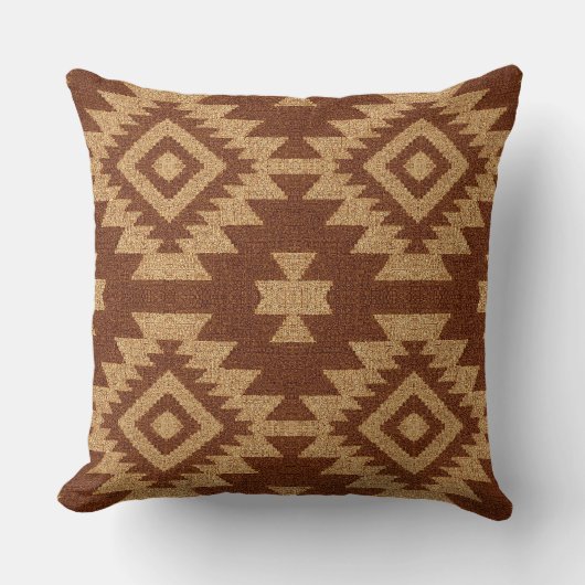 Boho Navajo Tribal Throw Pillow クッション (正面)