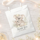 Boho Neutral Koala Baby Shower フェイバーバッグ (クリップ留めされた状態)