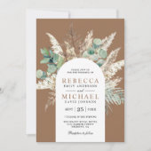 Boho Pampas Eucalyptus Arch Beige Tan Wedding 招待状 (正面)