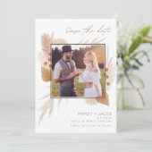Boho Pampas Grass写真結婚式の日付を保存 セーブザデート (スタンド正面)