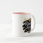 Boho Rainbow Mama – Warm Earthy Tones Design ツートーンマグカップ (正面右)