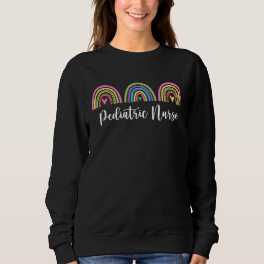 Boho Rainbows Pediatric RN Nursing Peds Nurse スウェットシャツ (正面)