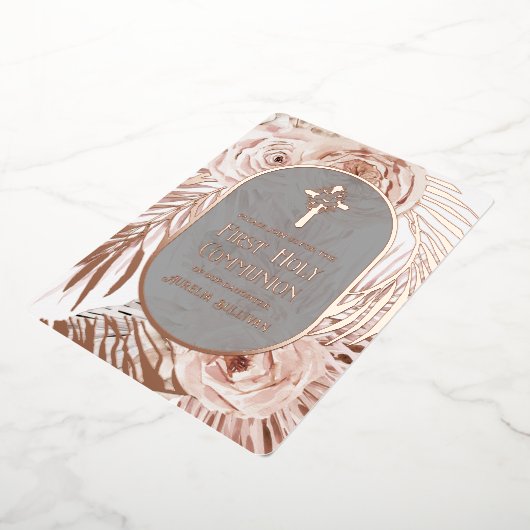 Boho Roses Floral Cross First Holy Communion 箔招待状 (回転した状態)