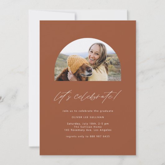 Boho Terracottaアーチ写真卒業 招待状 (裏面)