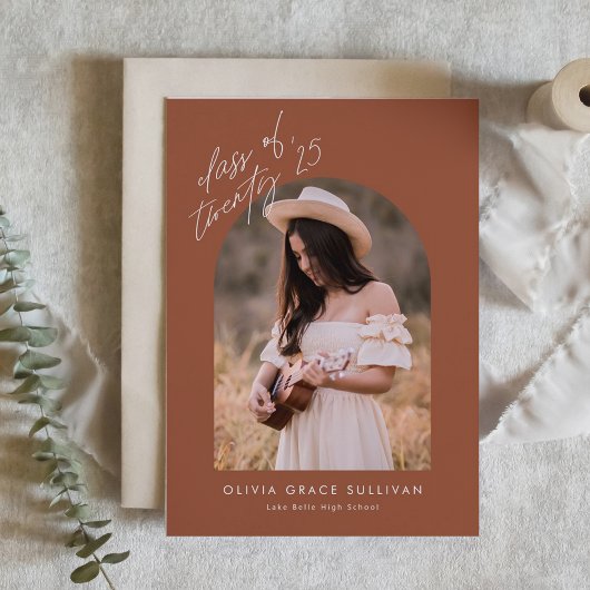 Boho Terracottaアーチ写真卒業 招待状