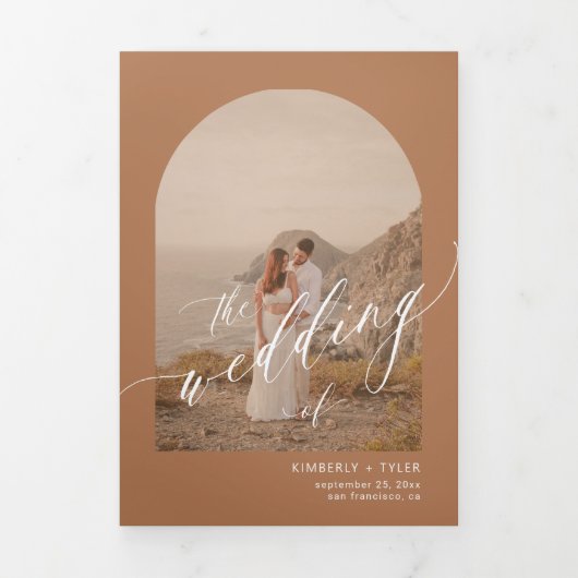 Boho terracotta arch photo QR code wedding 三つ折り招待状 (カバー)