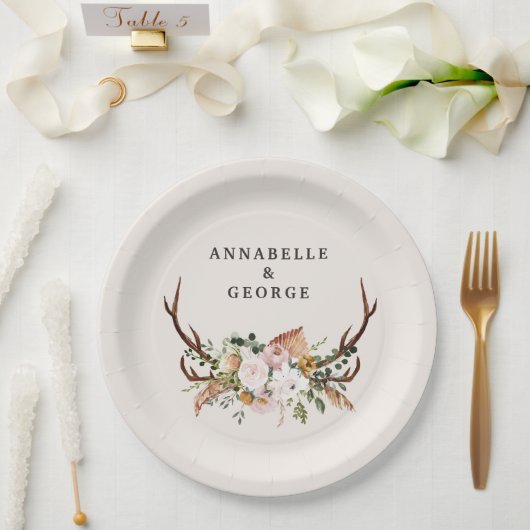 Boho Wedding Rustic Antler Floral Wedding Monogram ペーパープレート (ウェディング)