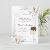 Boho White Floral Silver Cross Boy Praying Baptism 招待状 (スタンド正面)
