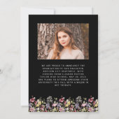 Boho Wildflowerブラックフォトグラッドアナウンス 招待状 (裏面)