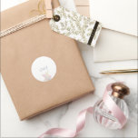 Boho Wildflower Elegant Wedding ラウンドシール<br><div class="desc">Beautiful Modern Boho wild flowers  with an elegant script  for a Spring or Summer wedding.</div>