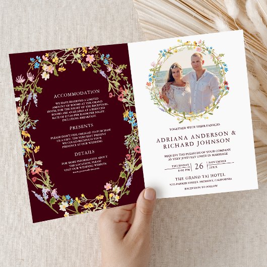 Boho Wildflower Photo QR Code Burgundy Wedding 招待状