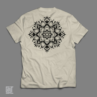 Boho Zen Mandala Intricate Floral Sacred Geometry  トライブレンドＴシャツ