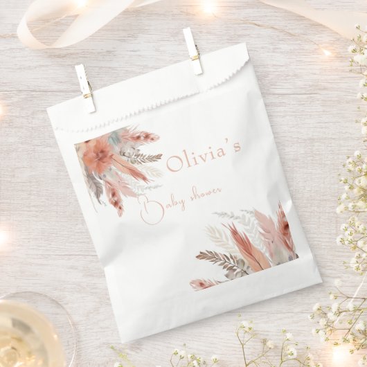 bohoPampas草ベビーシャワー フェイバーバッグ (クリップ留めされた状態)