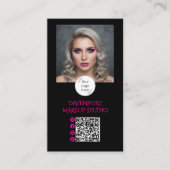 Bold Black and Hot Pink Social Icon QR Code 名刺 (正面)