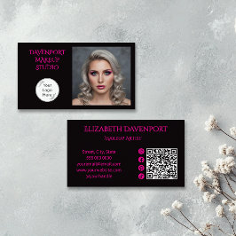 Bold Black and Hot Pink Social Icon QR Code 名刺