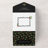 Bold Black Christmas Holly Wavy Frame Photo オールインワン招待状 (外側)