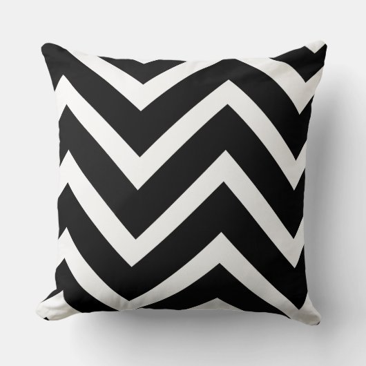 Bold Black White Chevron Geometric Pattern クッション (正面)