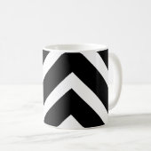 Bold Black White Chevron Geometric Pattern コーヒーマグカップ (正面右)