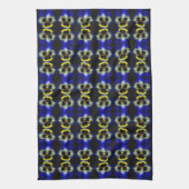 Bold Blue Pansy Flower Abstract Pattern キッチンタオル (縦)