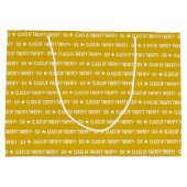 Bold Class of 2026 Graduation Pattern ラージペーパーバッグ (裏面)